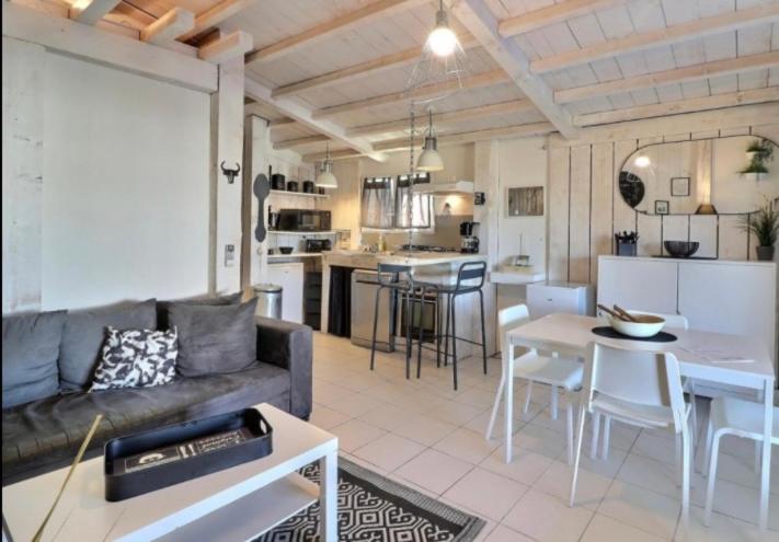 Les Maisons Du Paty Αρλ Εξωτερικό φωτογραφία